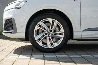 Audi Q7, 3.0, 280 kW, подключаемый гибрид, автомат, полный привод