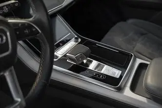 Audi Q7, 3.0, 280 kW, подключаемый гибрид, автомат, полный привод