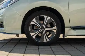 Nissan Leaf, 160 kW, elekter, automaat, esivedu