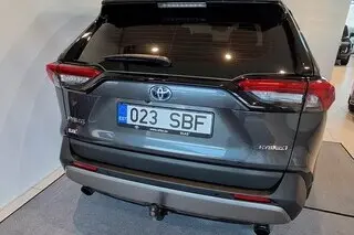 Toyota RAV4, 2.5, 131 kW, гибрид, автомат, передний привод