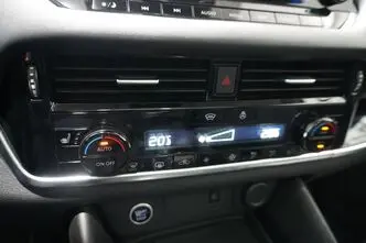 Nissan Qashqai, 1.3, 116 kW, hybrid, automatic, front-wheel drive