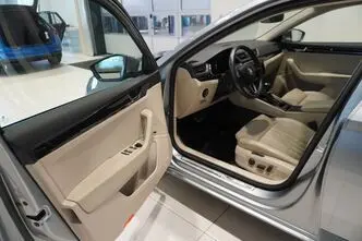 Škoda Superb, 2.0, 140 kW, diesel, automatic, four-wheel drive