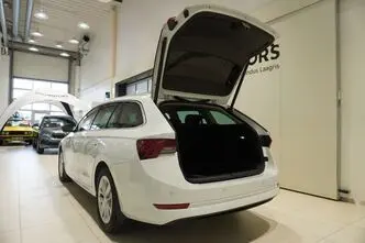 Škoda Octavia, 2.0, 110 kW, diesel, automatic, front-wheel drive