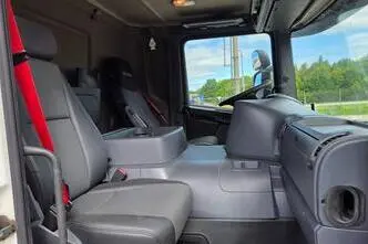 Scania P320 6X2*4, 235 kW, дизель, автомат