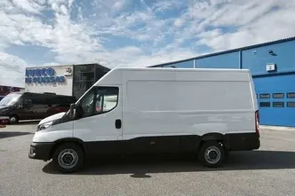 Iveco Daily, 2.3, 115 kW, diisel, manuaal, tagavedu