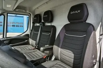 Iveco Daily, 2.3, 115 kW, diisel, manuaal, tagavedu