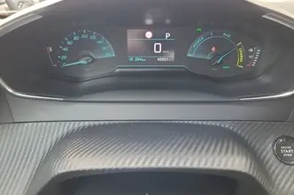 Peugeot 2008, 100 kW, электричество, автомат, передний привод