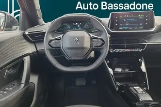 Peugeot 2008, электричество, автомат, передний привод
