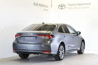 Toyota Corolla, 1.8, 72 kW, гибрид, автомат, передний привод