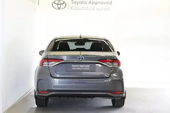 Toyota Corolla, 1.8, 72 kW, гибрид, автомат, передний привод