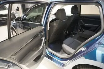 Škoda Octavia, 1.5, 110 kW, гибрид, автомат, передний привод
