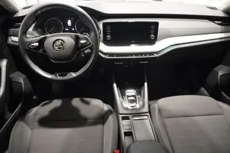 Škoda Octavia, 1.5, 110 kW, гибрид, автомат, передний привод