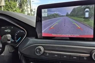 Ford Focus, 1.0, 91.9 kW, гибрид, механическая, передний привод