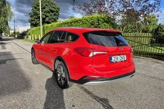 Ford Focus, 1.0, 91.9 kW, гибрид, механическая, передний привод