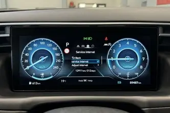 Hyundai Tucson, 1.6, 110.1 kW, гибрид, автомат, передний привод