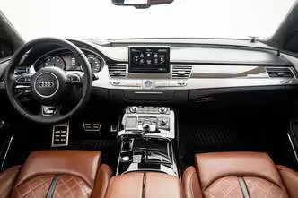 Audi S8, 4.0, 445 kW, бензин, автомат, полный привод