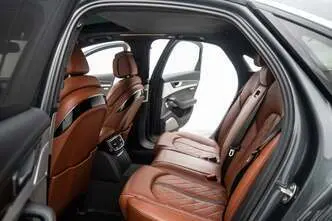 Audi S8, 4.0, 445 kW, бензин, автомат, полный привод