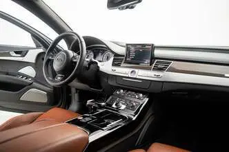 Audi S8, 4.0, 445 kW, бензин, автомат, полный привод