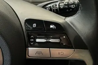 Hyundai Tucson, 1.6, 110.1 kW, гибрид, автомат, передний привод