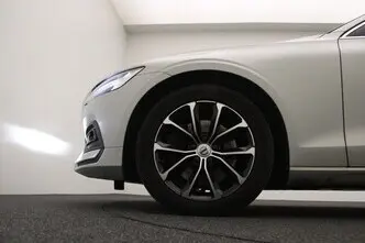 Volvo V60, 2.0, 120 kW, гибрид, автомат, передний привод