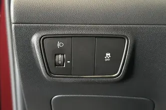 Hyundai Tucson, 1.6, 110.1 kW, гибрид, автомат, передний привод