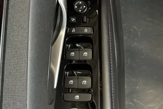 Hyundai Tucson, 1.6, 110.1 kW, гибрид, автомат, передний привод