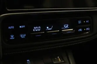 Toyota Auris, 1.8, 73 kW, гибрид, автомат, передний привод