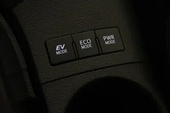 Toyota Auris, 1.8, 73 kW, гибрид, автомат, передний привод