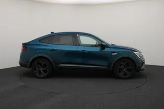 Renault Arkana, 1.6, 69 kW, гибрид, автомат, передний привод