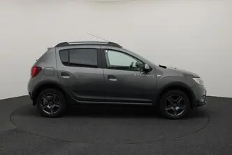 Dacia Sandero, 0.9, 66 kW, бензин, механическая, передний привод