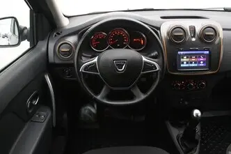 Dacia Sandero, 0.9, 66 kW, бензин, механическая, передний привод