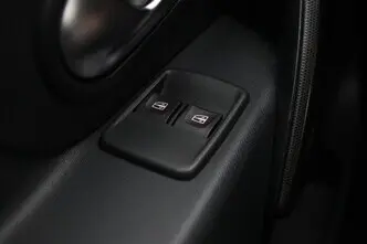 Dacia Sandero, 0.9, 66 kW, бензин, механическая, передний привод