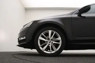 Škoda Octavia, 1.5, 110 kW, бензин, автомат, передний привод