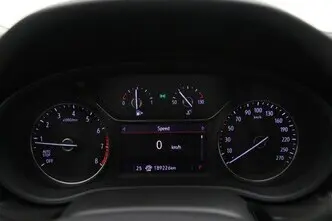 Opel Insignia, 1.6, 147 kW, бензин, автомат, передний привод