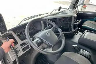 Volvo FM 420 6x2, 309 kW, дизель, автомат