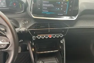 Peugeot 2008, elekter, automaat, esivedu
