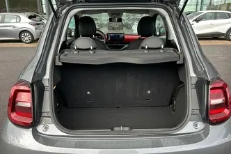 Fiat 500e, 87 kW, электричество, автомат, передний привод