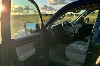 Toyota Land Cruiser, 4.5, 210 kW, diisel, automaat, nelikvedu
