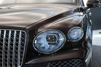 Bentley Bentayga, 4.0, 404 kW, bensiin, automaat, nelikvedu