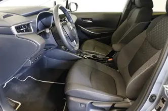 Toyota Corolla, 1.8, 72 kW, гибрид, автомат, передний привод