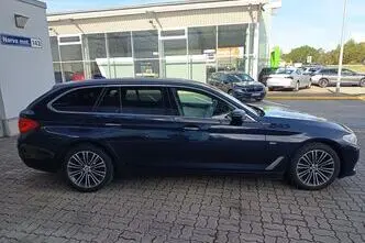 BMW 520, 2.0, 140 kW, дизель, автомат, полный привод