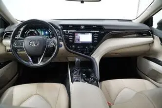 Toyota Camry, 2.5, 131 kW, bensiin, automaat, esivedu