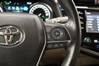 Toyota Camry, 2.5, 131 kW, bensiin, automaat, esivedu