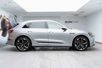 Audi e-tron, 158 kW, elekter, automaat, nelikvedu