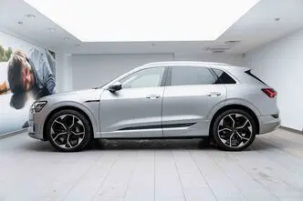 Audi e-tron, 158 kW, elekter, automaat, nelikvedu