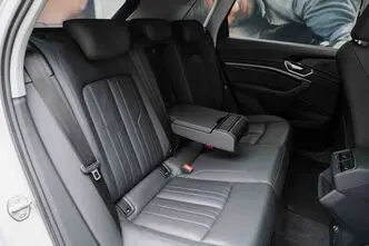 Audi e-tron, 158 kW, elekter, automaat, nelikvedu