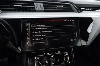 Audi e-tron, 230 kW, elekter, automaat