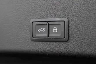 Audi e-tron, 230 kW, elekter, automaat