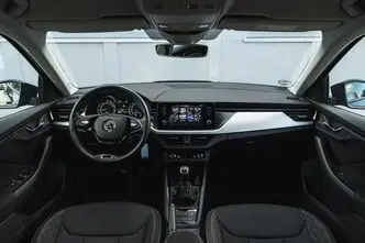 Škoda Kamiq, 1.0, 70 kW, бензин, механическая, передний привод