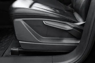 Audi Q5, 2.0, 140 kW, diesel, automatic, four-wheel drive
